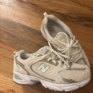 New Balance 530 Beige